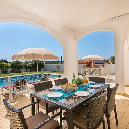 Villa Carlos By