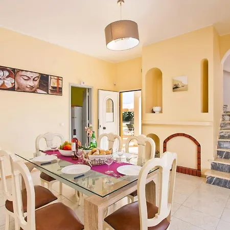 Carlos By Gale (Albufeira)