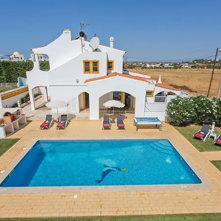Villa Carlos By
